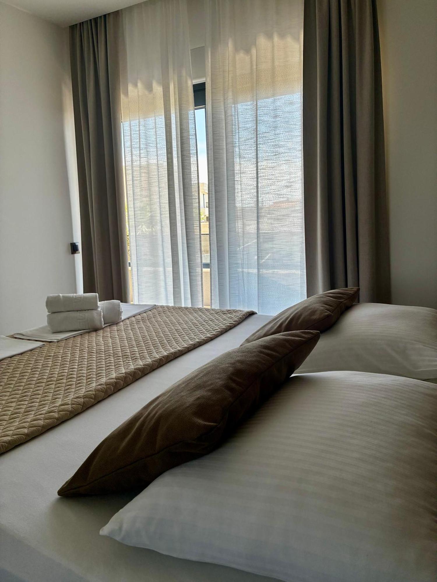 Villa 5 Makarska Buitenkant foto