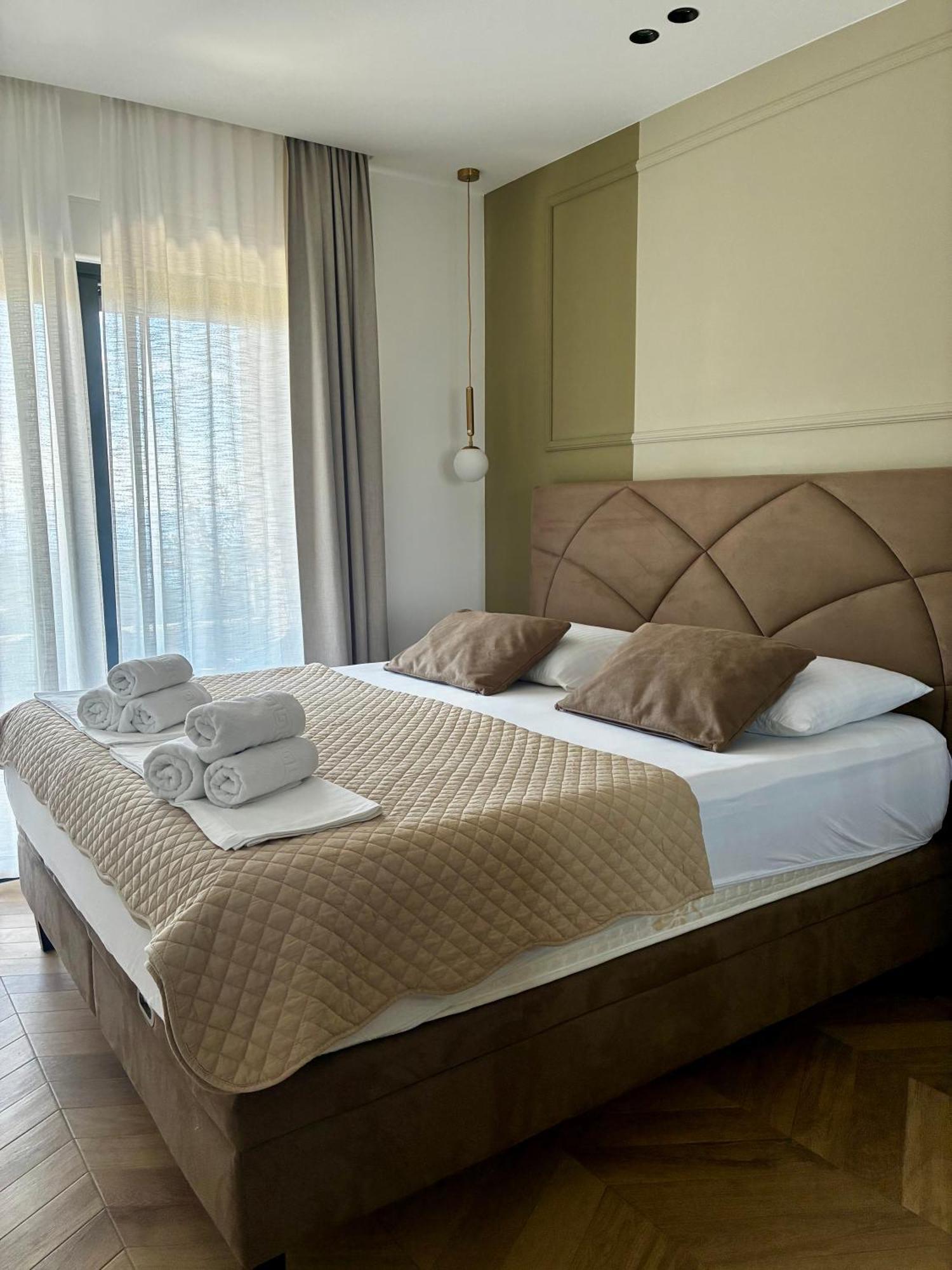Villa 5 Makarska Buitenkant foto